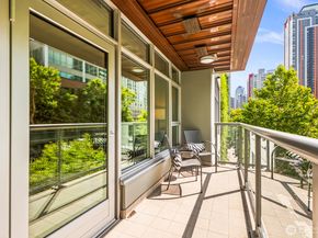 588 Bell Street 315S, Seattle WA 98121