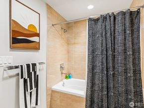 588 Bell Street 315S, Seattle WA 98121