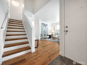 6736 29th Avenue S, Seattle WA 98108