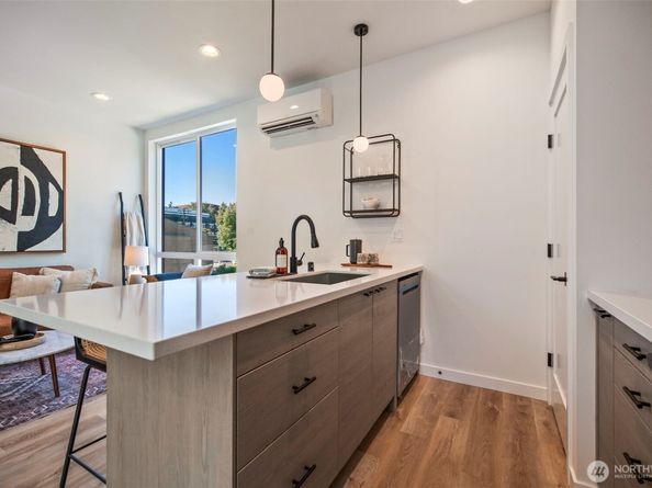 115 22nd Avenue A, Seattle WA 98122