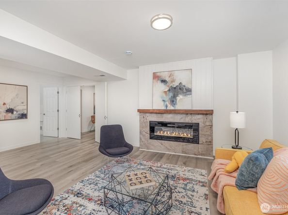 4609 146th Place SE, Bellevue WA 98006