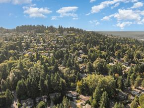 4609 146th Place SE, Bellevue WA 98006