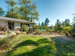 10414 SW 110th Street, Vashon WA 98070