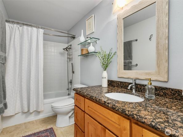 10414 SW 110th Street, Vashon WA 98070