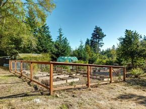 10414 SW 110th Street, Vashon WA 98070