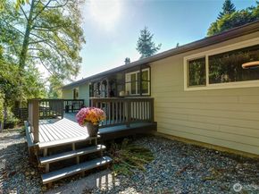10414 SW 110th Street, Vashon WA 98070