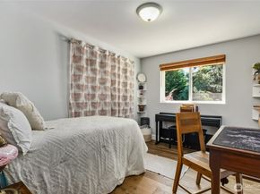 10414 SW 110th Street, Vashon WA 98070