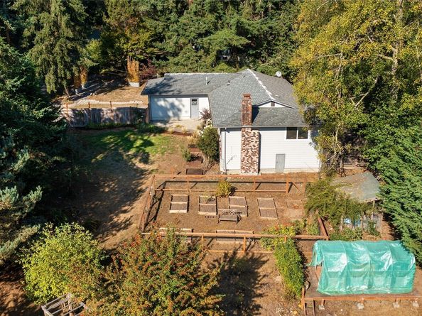 10414 SW 110th Street, Vashon WA 98070