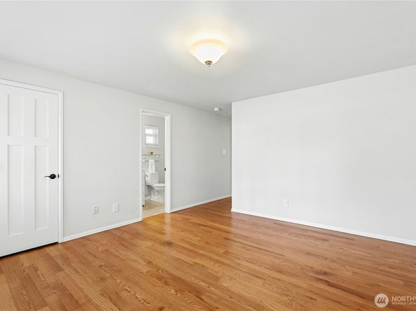 2468 168th Place NE, Bellevue WA 98008