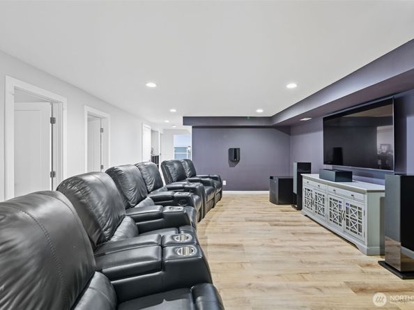 12455 SE 26th Place, Bellevue WA 98005