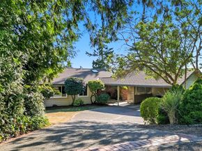 12455 SE 26th Place, Bellevue WA 98005