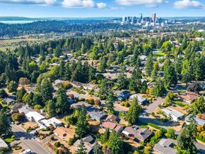 12455 SE 26th Place, Bellevue WA 98005