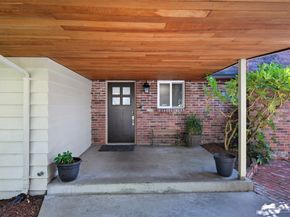 12455 SE 26th Place, Bellevue WA 98005