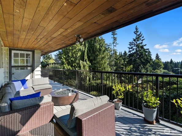 12455 SE 26th Place, Bellevue WA 98005