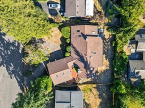 12455 SE 26th Place, Bellevue WA 98005