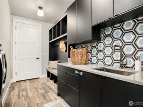 23614 15th Avenue SE, Bothell WA 98021