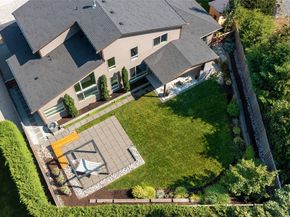 23614 15th Avenue SE, Bothell WA 98021