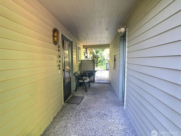 19640 SE 29th Street, Sammamish WA 98075
