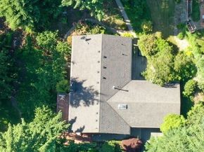 19640 SE 29th Street, Sammamish WA 98075