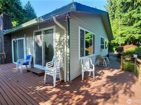19640 SE 29th Street, Sammamish WA 98075