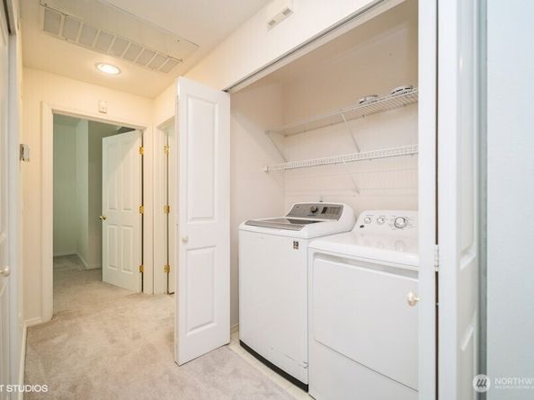 23757 SE 52nd Lane 131, Issaquah WA 98029