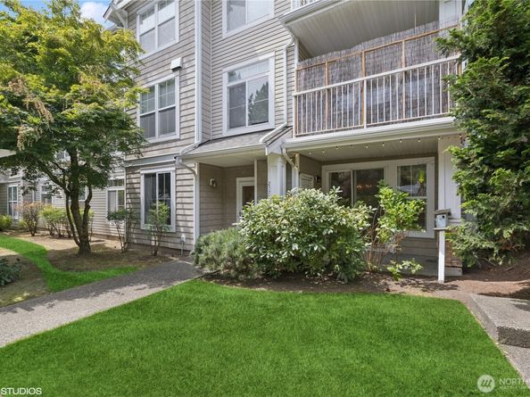 23757 SE 52nd Lane 131, Issaquah WA 98029
