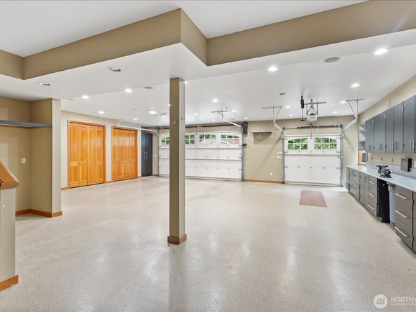 11130 S Deer Drive, Woodway WA 98020