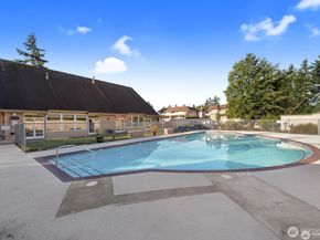 24431 11th Avenue S, Des Moines WA 98198