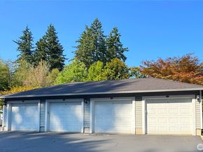 12712 Admiralty Way B101, Everett WA 98204