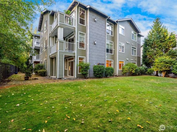 12712 Admiralty Way B101, Everett WA 98204