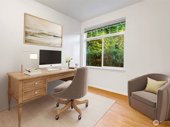 12712 Admiralty Way B101, Everett WA 98204
