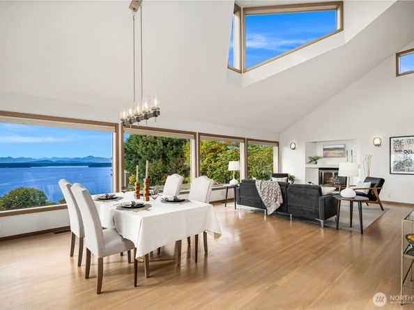 10245 Marine View Drive SW, Seattle WA 98146