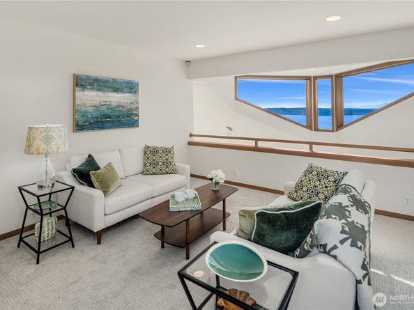 10245 Marine View Drive SW, Seattle WA 98146