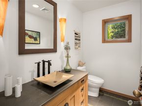 10245 Marine View Drive SW, Seattle WA 98146