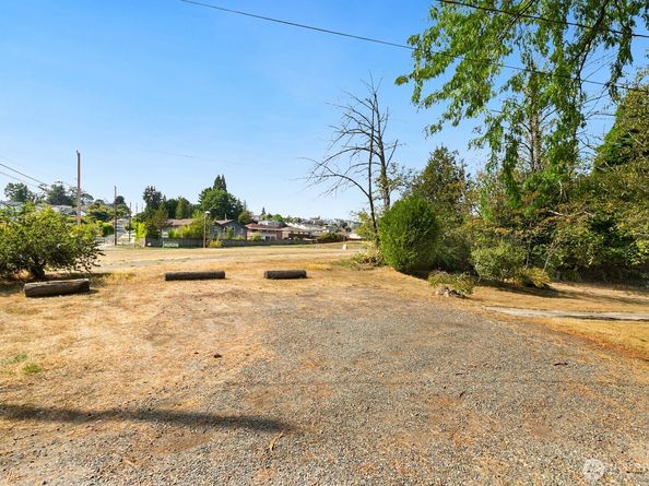 2802 S Orcas Street, Seattle WA 98108