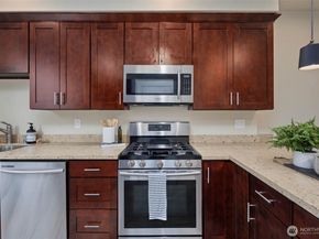 8517 7th Avenue S, Seattle WA 98108