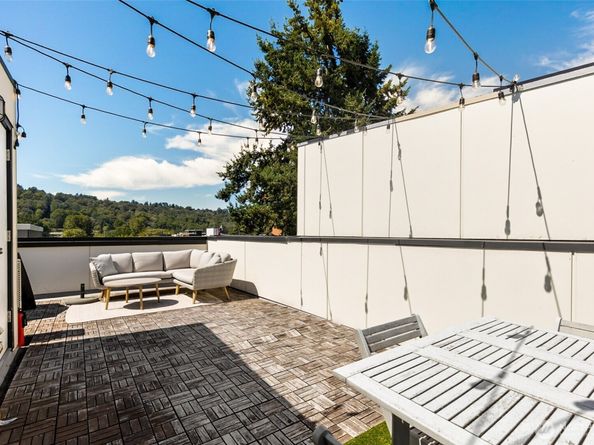 8517 7th Avenue S, Seattle WA 98108