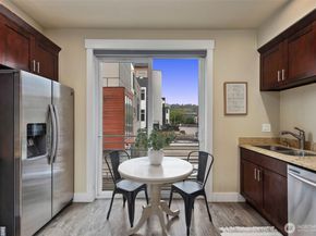 8517 7th Avenue S, Seattle WA 98108