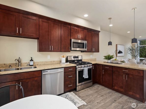 8517 7th Avenue S, Seattle WA 98108