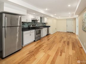 13620 233rd Way SE, Issaquah WA 98027