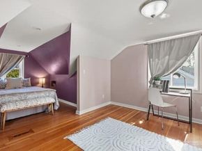 6725 22nd Avenue NW, Seattle WA 98117