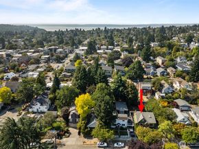 6725 22nd Avenue NW, Seattle WA 98117