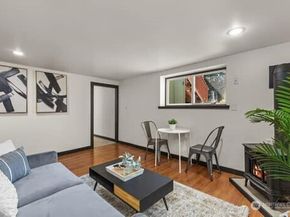 6725 22nd Avenue NW, Seattle WA 98117