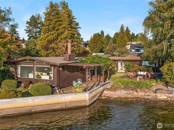 6209 Lake Washington Blvd NE, Kirkland WA 98033