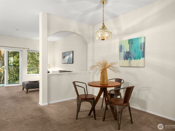 12120 NE 172nd Place L201, Bothell WA 98011
