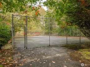 12120 NE 172nd Place L201, Bothell WA 98011