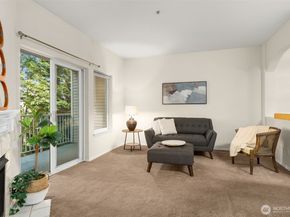 12120 NE 172nd Place L201, Bothell WA 98011