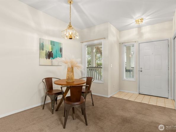 12120 NE 172nd Place L201, Bothell WA 98011