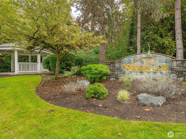 12120 NE 172nd Place L201, Bothell WA 98011