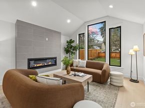 12562 17th Avenue NE, Seattle WA 98125